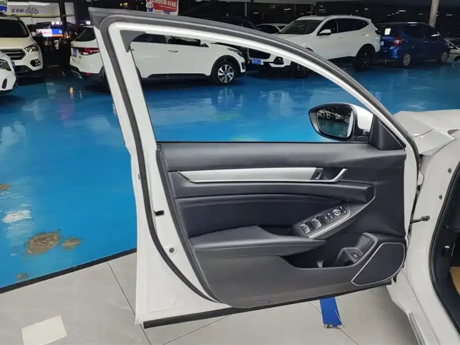 Honda Accord 2022 из CN, фото 7