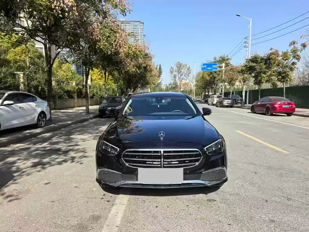 Mercedes-Benz E-Class 2023 из CN, фото 2