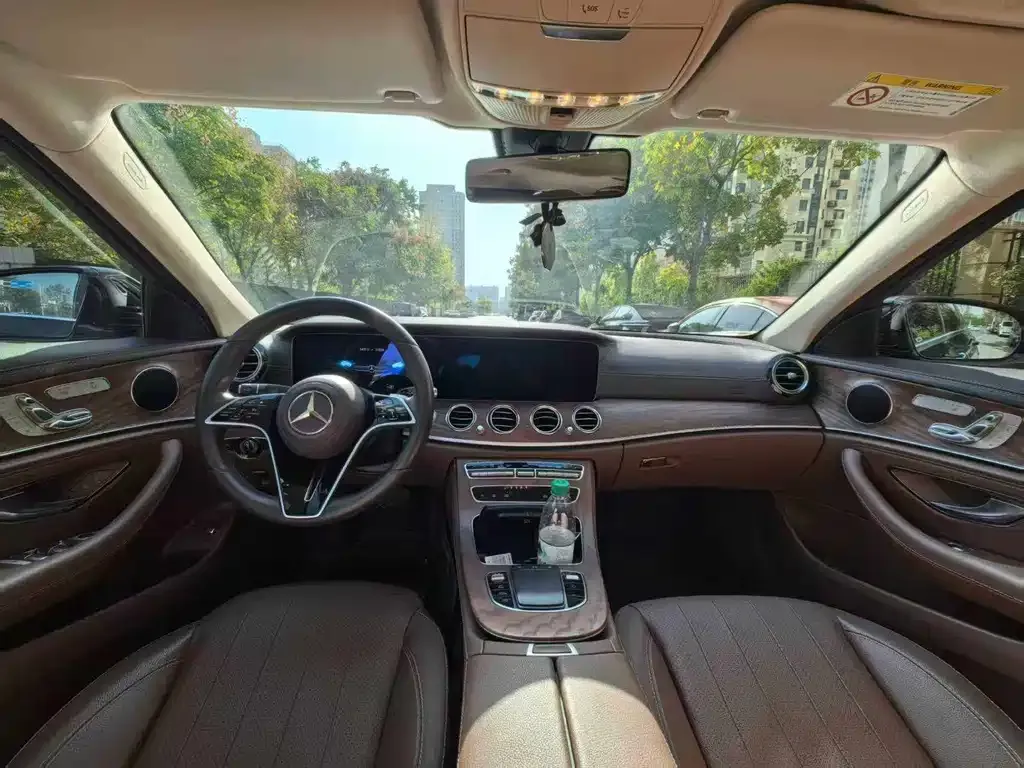 Mercedes-Benz E-Class 2023 из CN, фото 9
