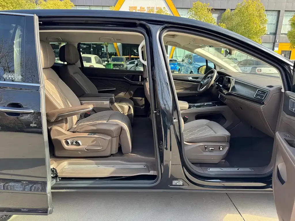 Volkswagen Viloran 2023 из CN, фото 10