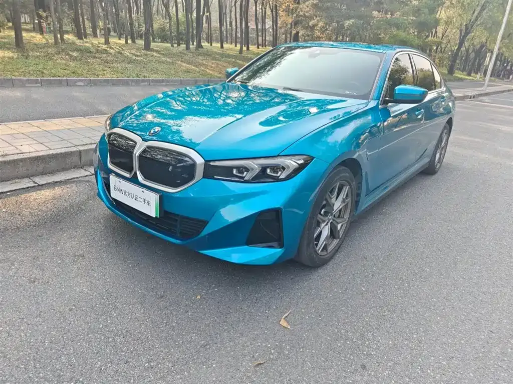 BMW i3 — фото 1