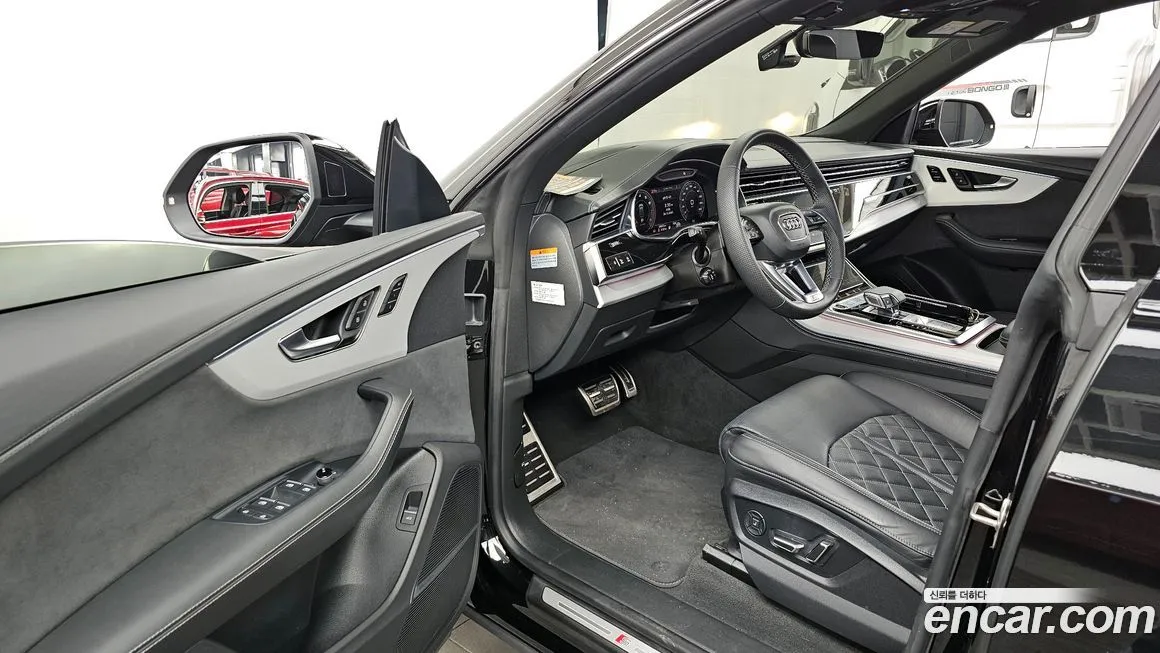 Audi Q8 2023 из KR, фото 10