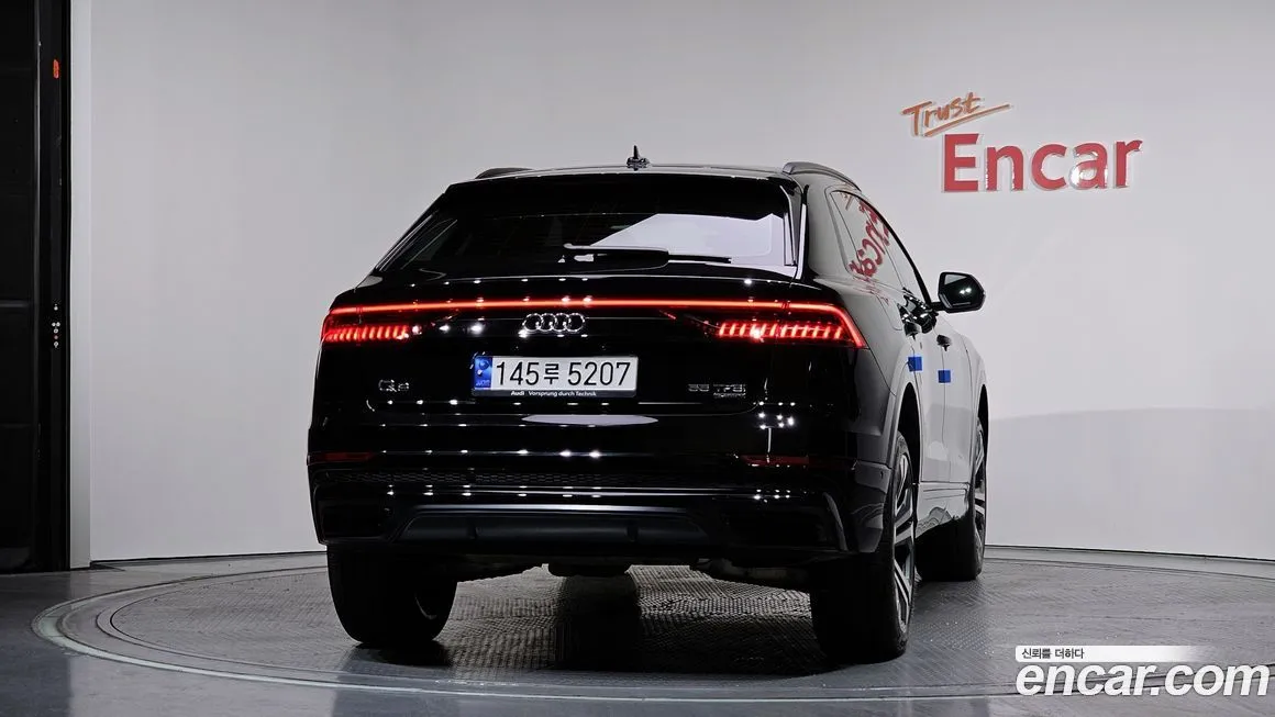 Audi Q8 2023 из KR, фото 4
