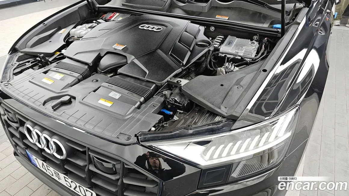 Audi Q8 2023 из KR, фото 6