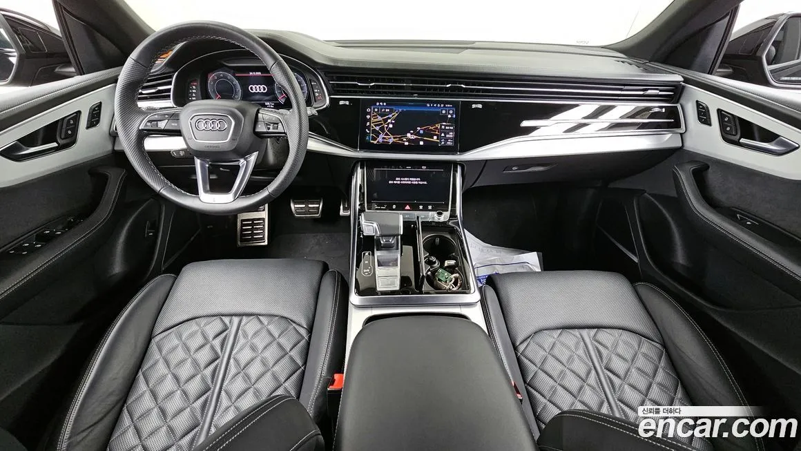 Audi Q8 2023 из KR, фото 7