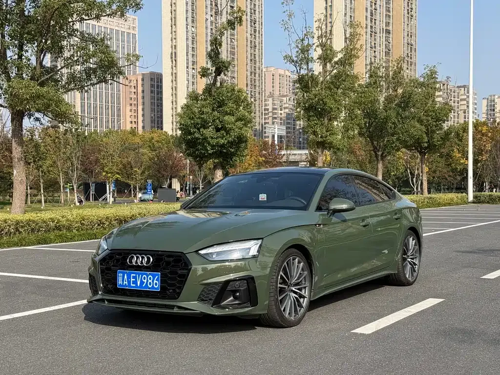 Audi A5 (Import) 2023 из CN, фото 1