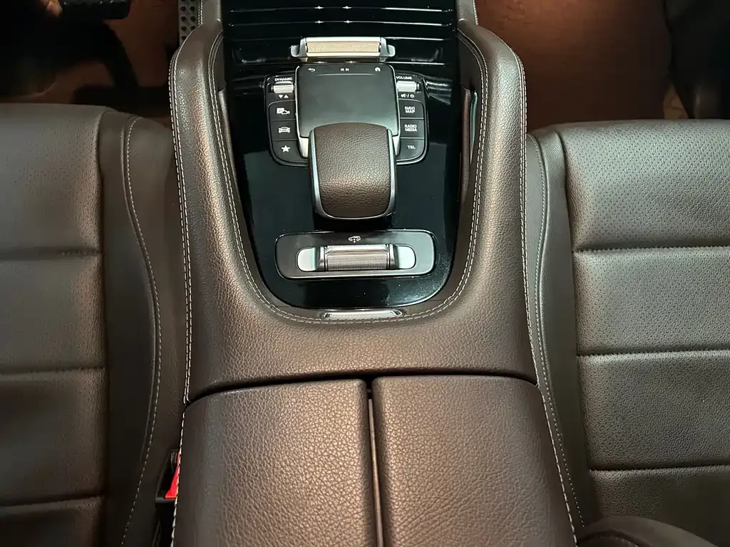 Mercedes-Benz GLS 2023 из CN, фото 8