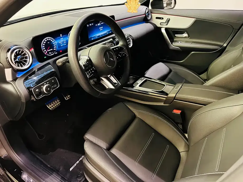 Mercedes-Benz A-Class AMG — фото 4