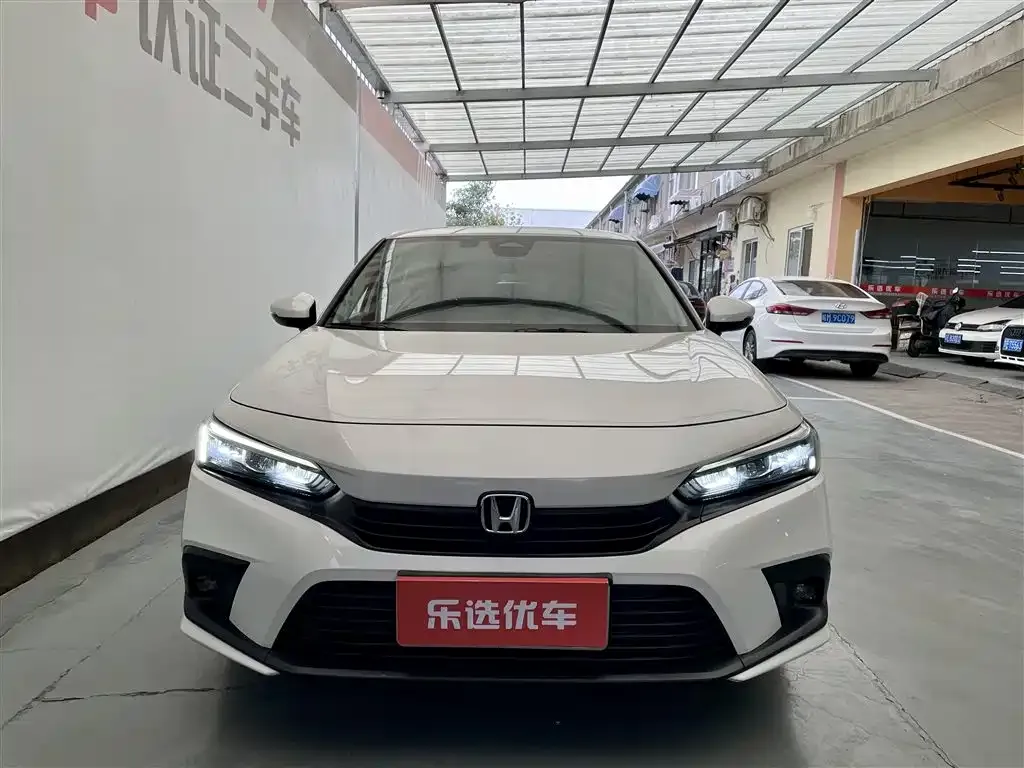 Honda Civic 2023 из CN, фото 2
