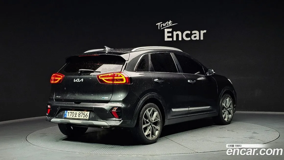 Kia Niro — фото 2