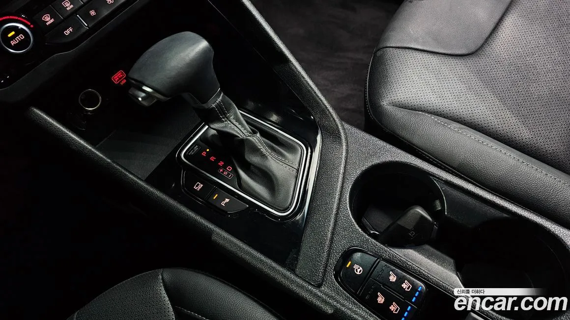 Kia Niro — фото 9