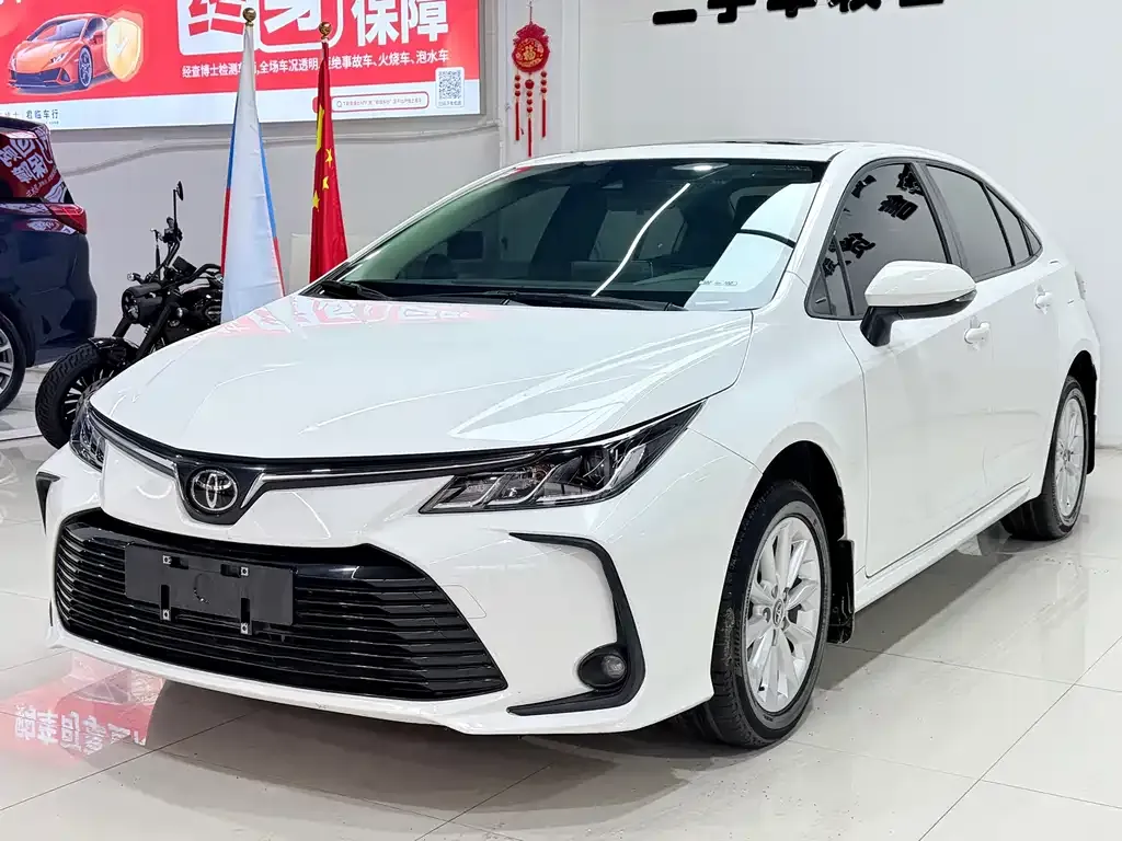 Toyota Corolla 2022 из CN, фото 1
