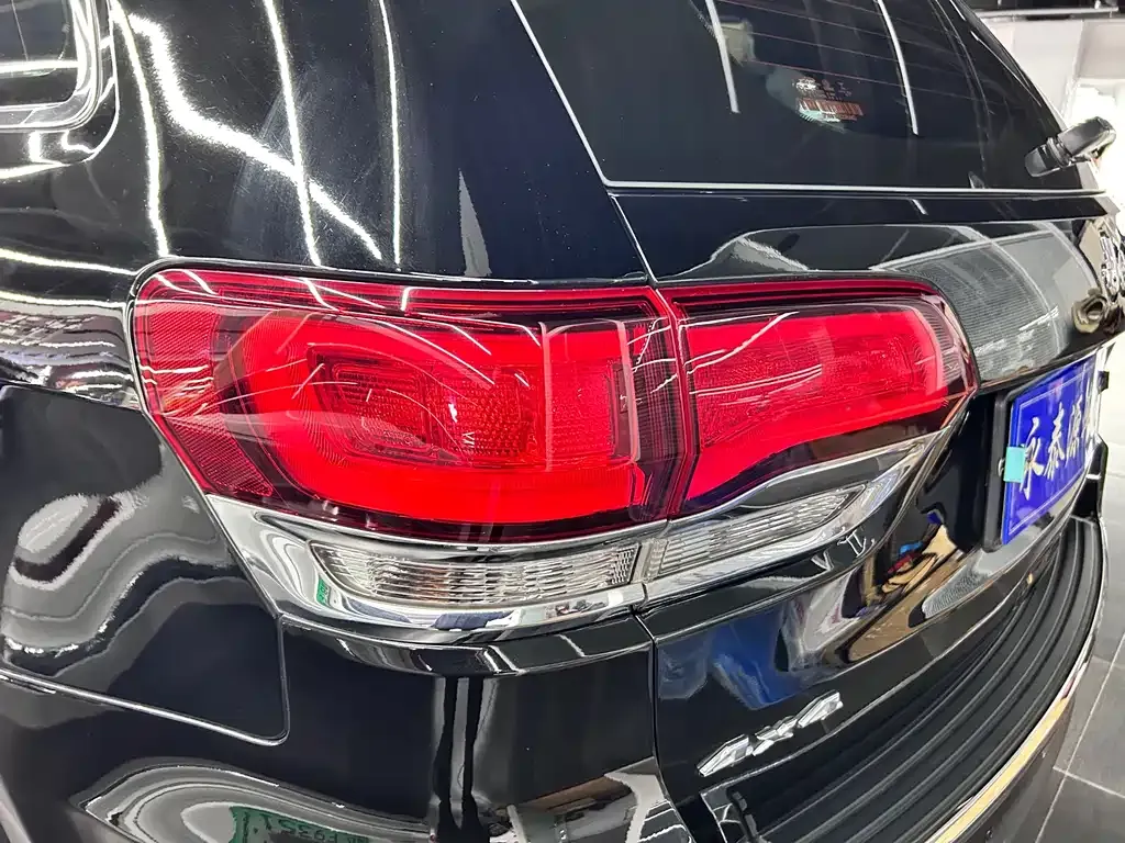 Jeep Grand Cherokee (Import) 2022 из CN, фото 8