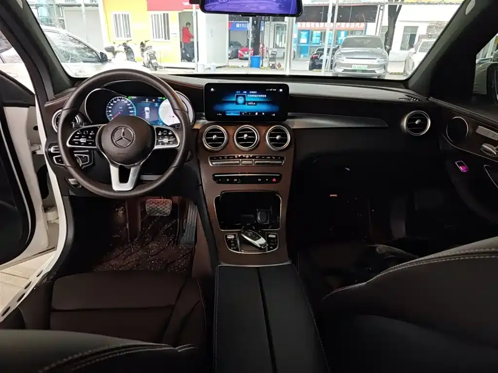 Mercedes-Benz GLC 2022 из CN, фото 10