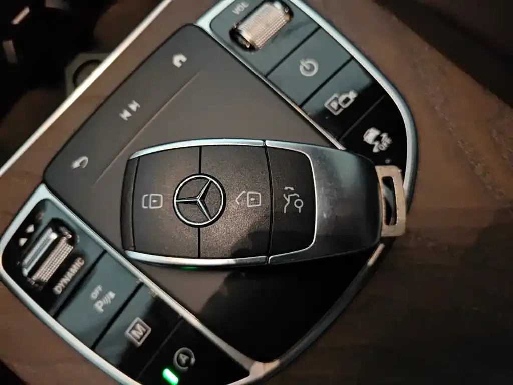 Mercedes-Benz GLC 2022 из CN, фото 9