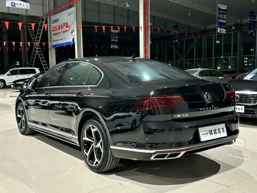 Volkswagen Magotan 2024 из CN, фото 6