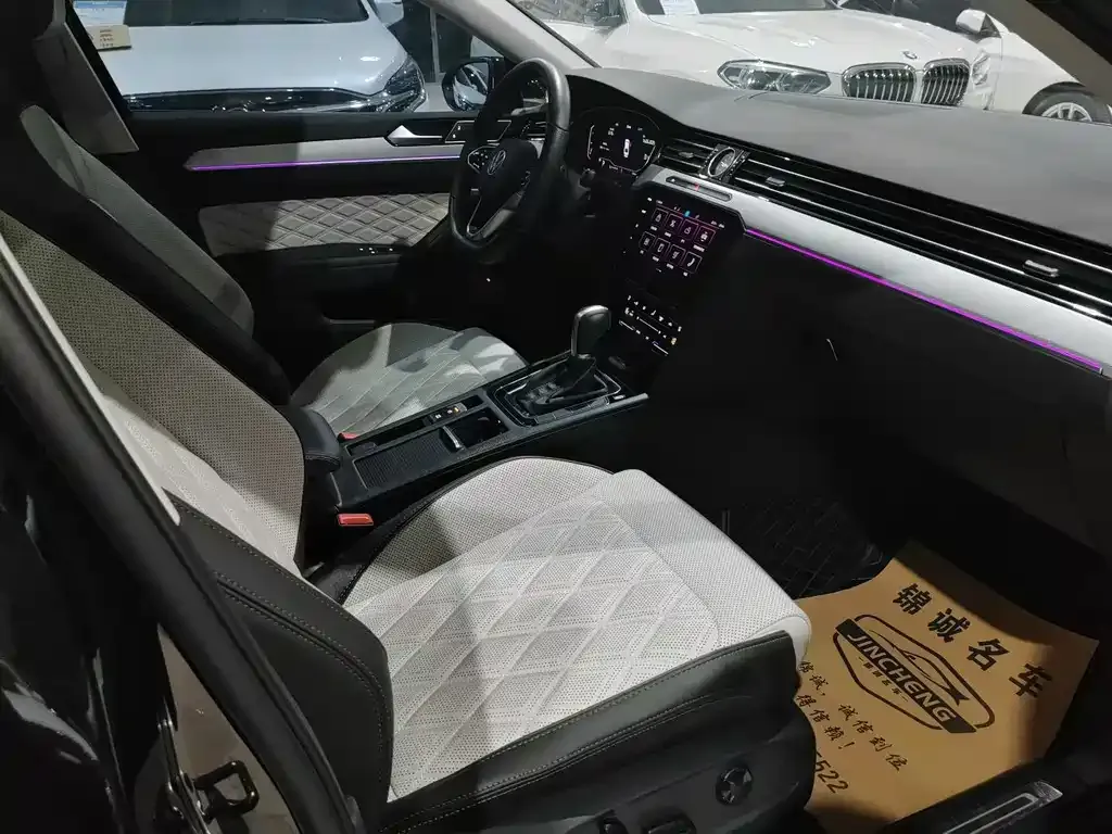 Volkswagen Magotan 2024 из CN, фото 7