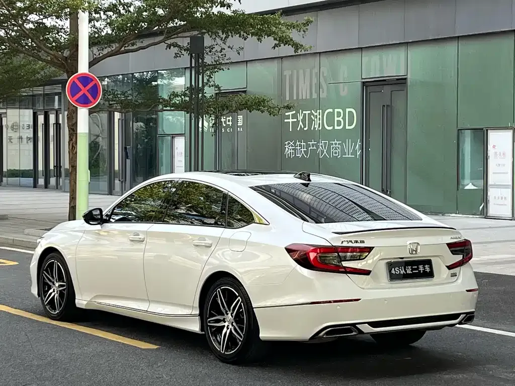 Honda Accord 2023 из CN, фото 4