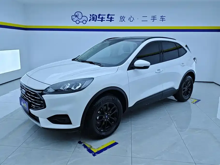 Ford Escape 2021 из CN, фото 1