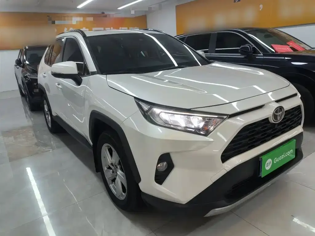 Toyota RAV4 2021 из CN, фото 4