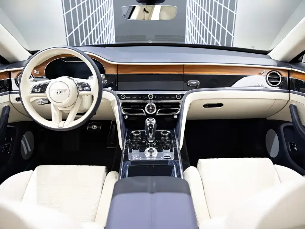 Bentley Flying Spur 2024 из CN, фото 6