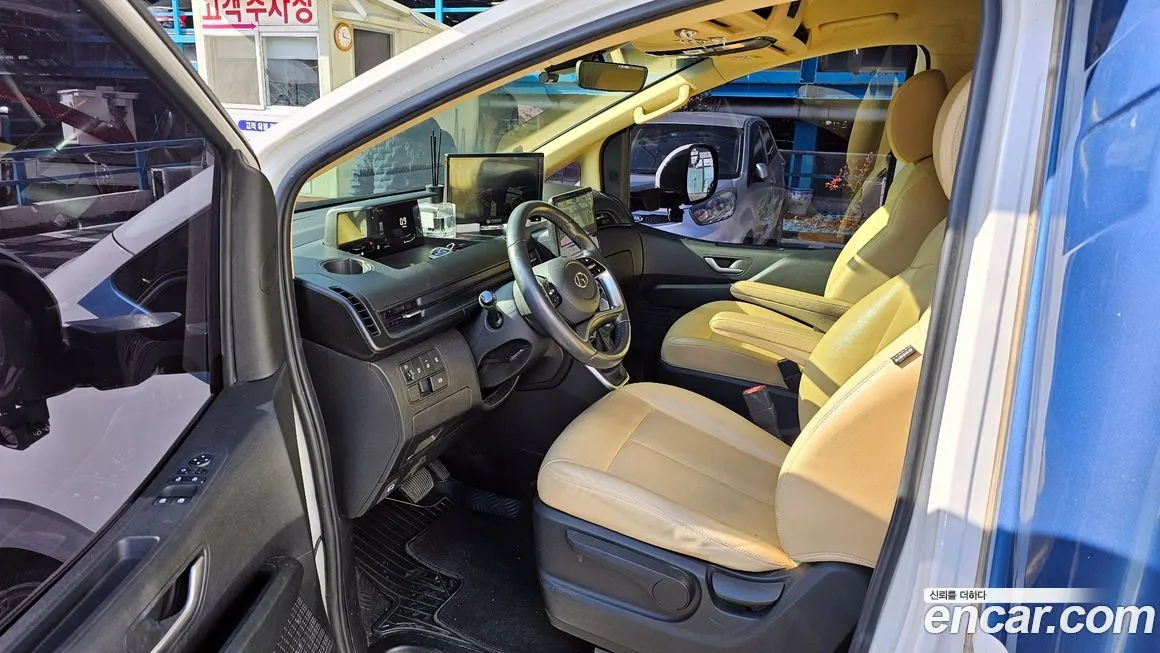 Hyundai Staria — фото 10