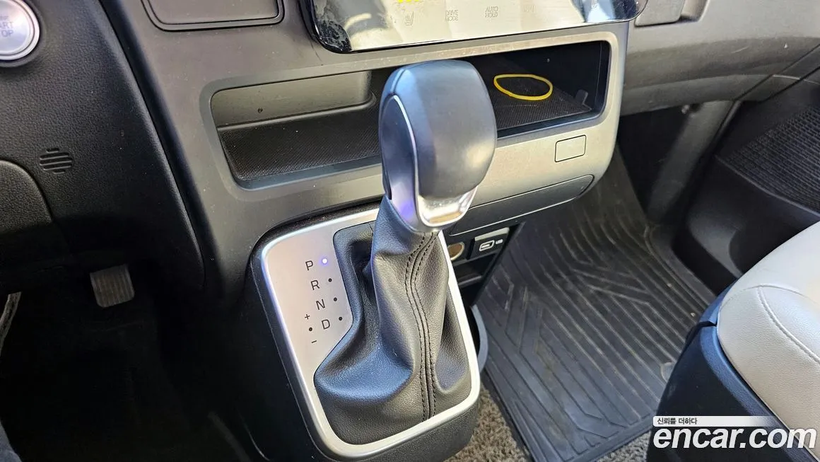 Hyundai Staria — фото 9