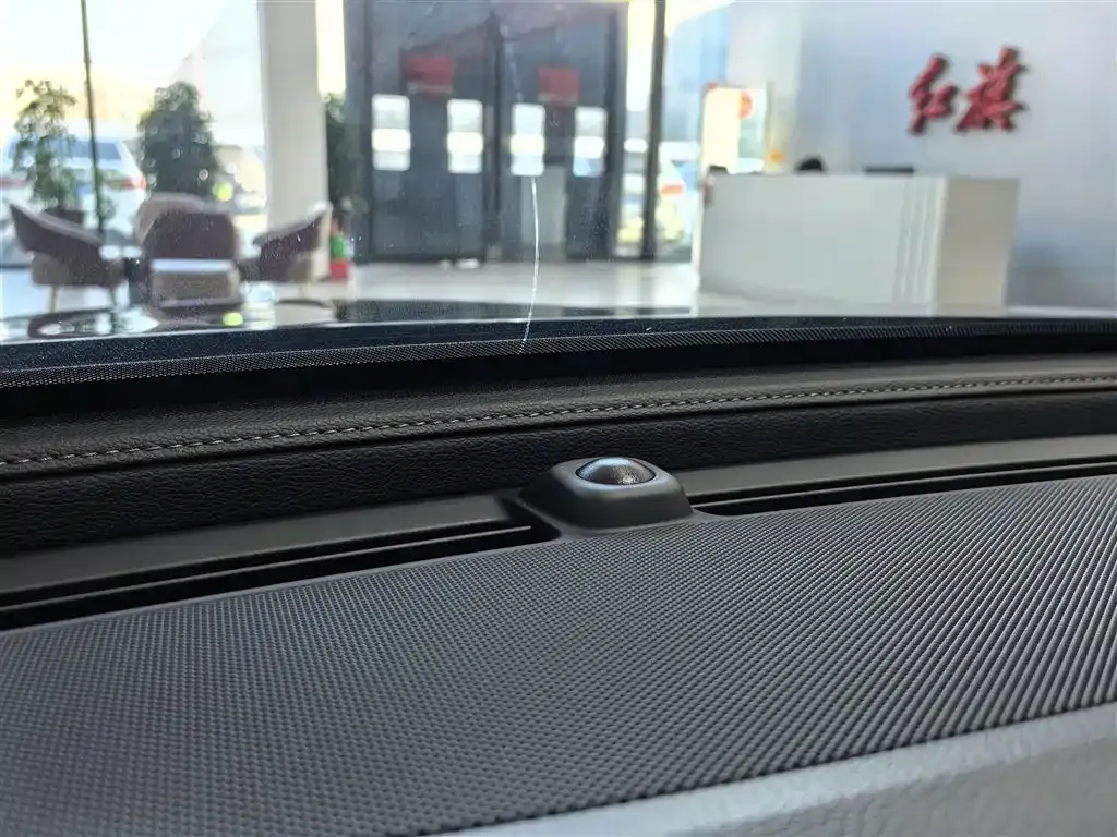 Hongqi H5 2024 из CN, фото 4