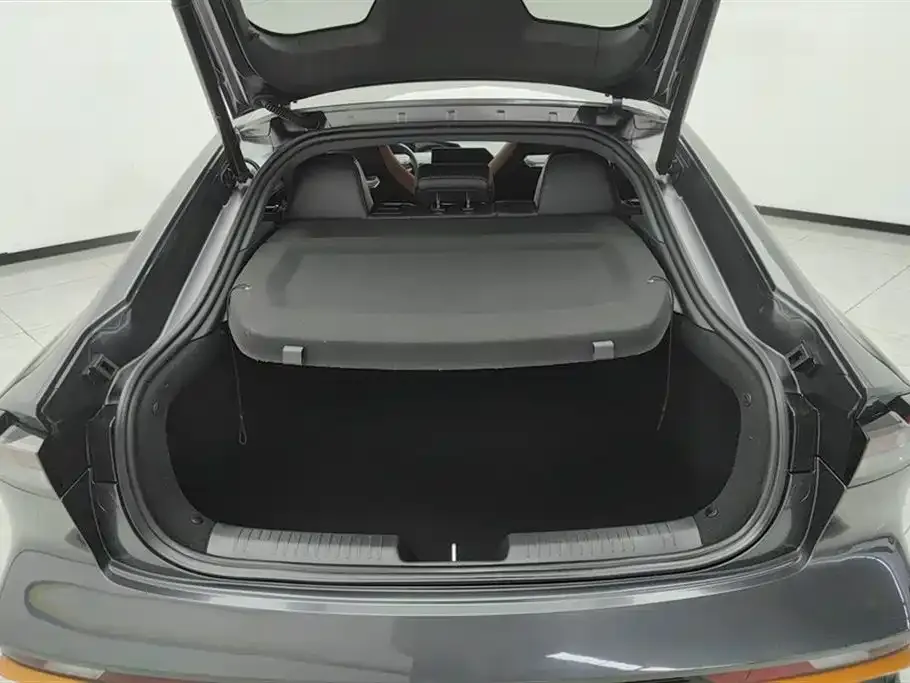 Changan UNI-V 2024 из CN, фото 4