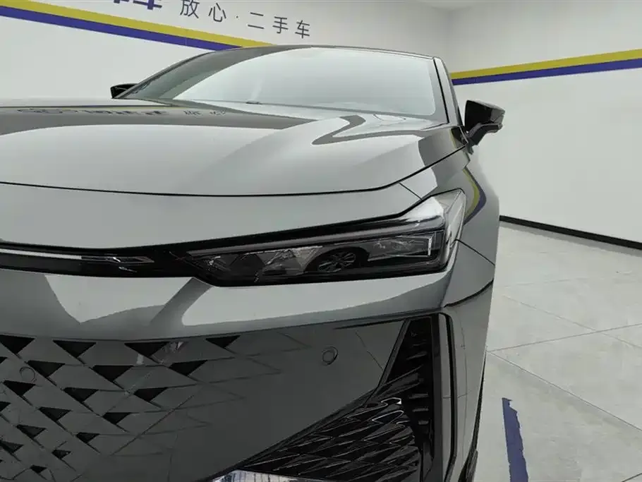 Changan UNI-V 2024 из CN, фото 5