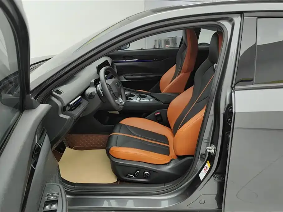 Changan UNI-V 2024 из CN, фото 9