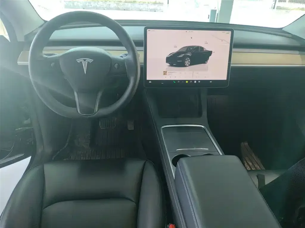 Tesla Model Y 2023 из CN, фото 10