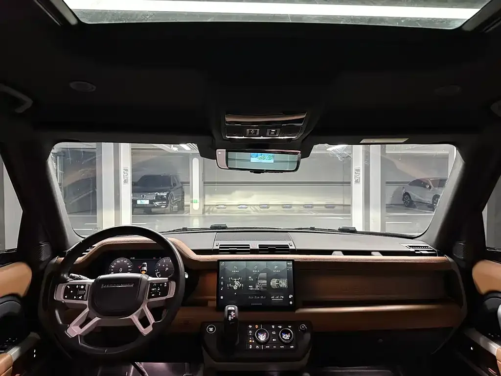 Land Rover Defender — фото 10
