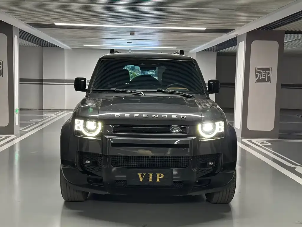 Land Rover Defender — фото 2