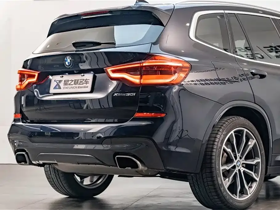 BMW X3 — фото 8