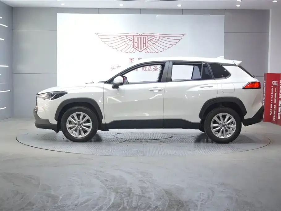 Toyota Corolla Cross 2025 из CN, фото 4