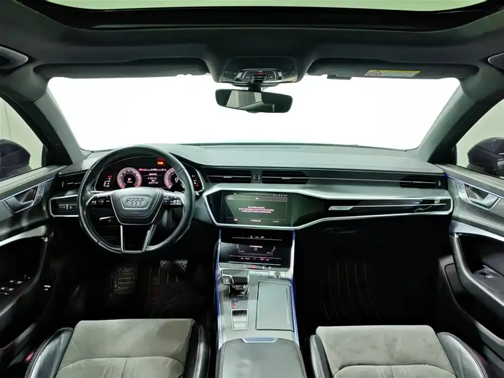 Audi A6L 2023 из CN, фото 10