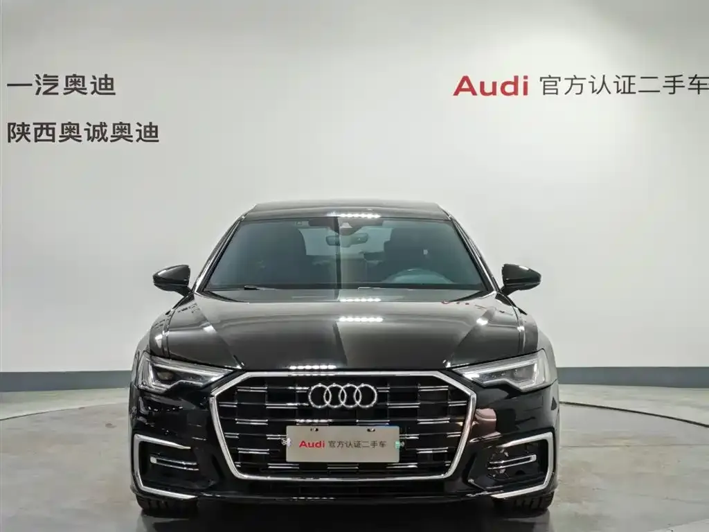 Audi A6L 2023 из CN, фото 2