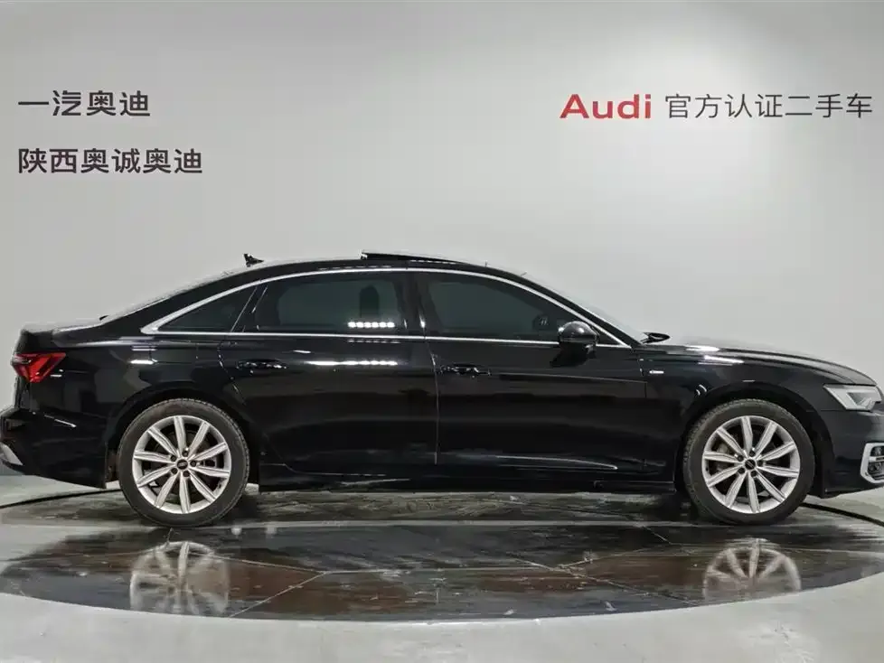 Audi A6L 2023 из CN, фото 3