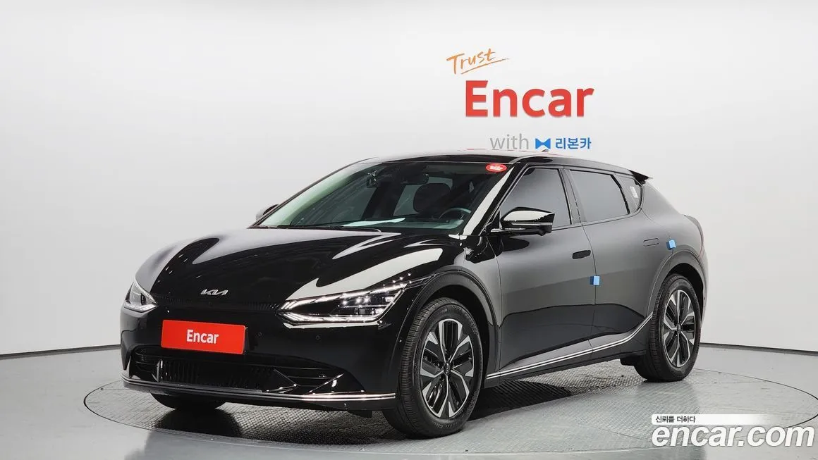 Kia EV6 2023 из KR, фото 1