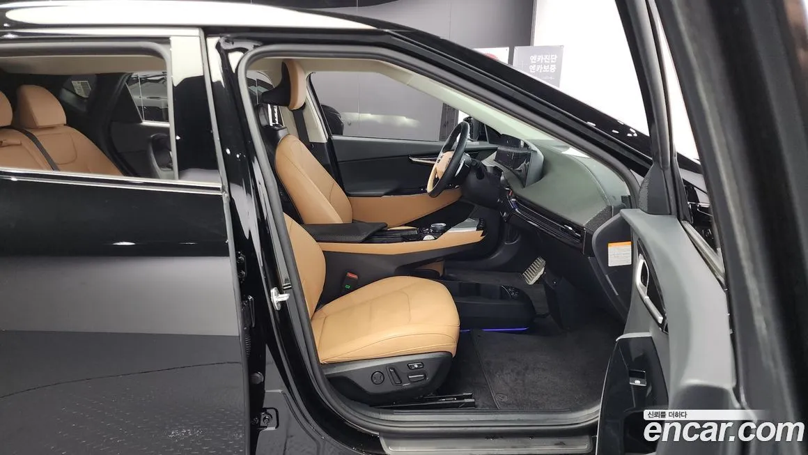 Kia EV6 2023 из KR, фото 10