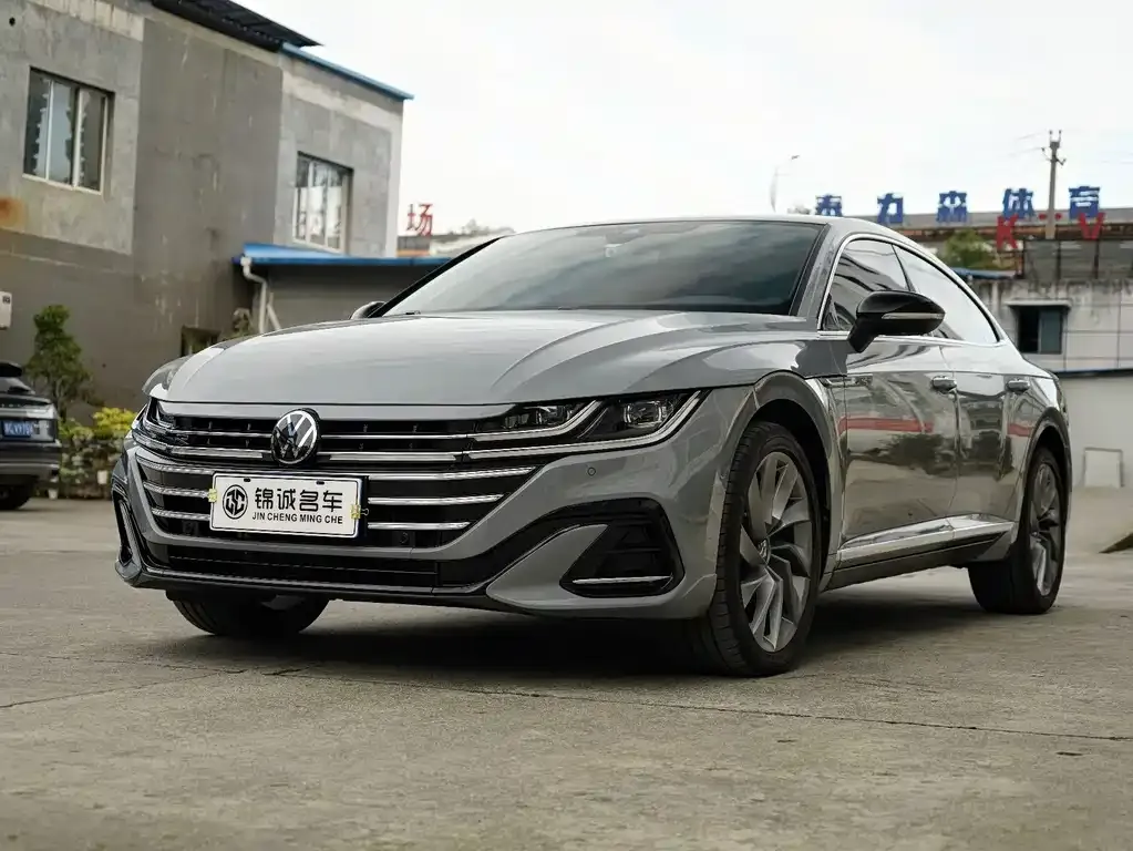 Volkswagen CC 2024 из CN, фото 1