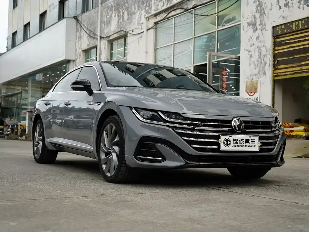 Volkswagen CC 2024 из CN, фото 3