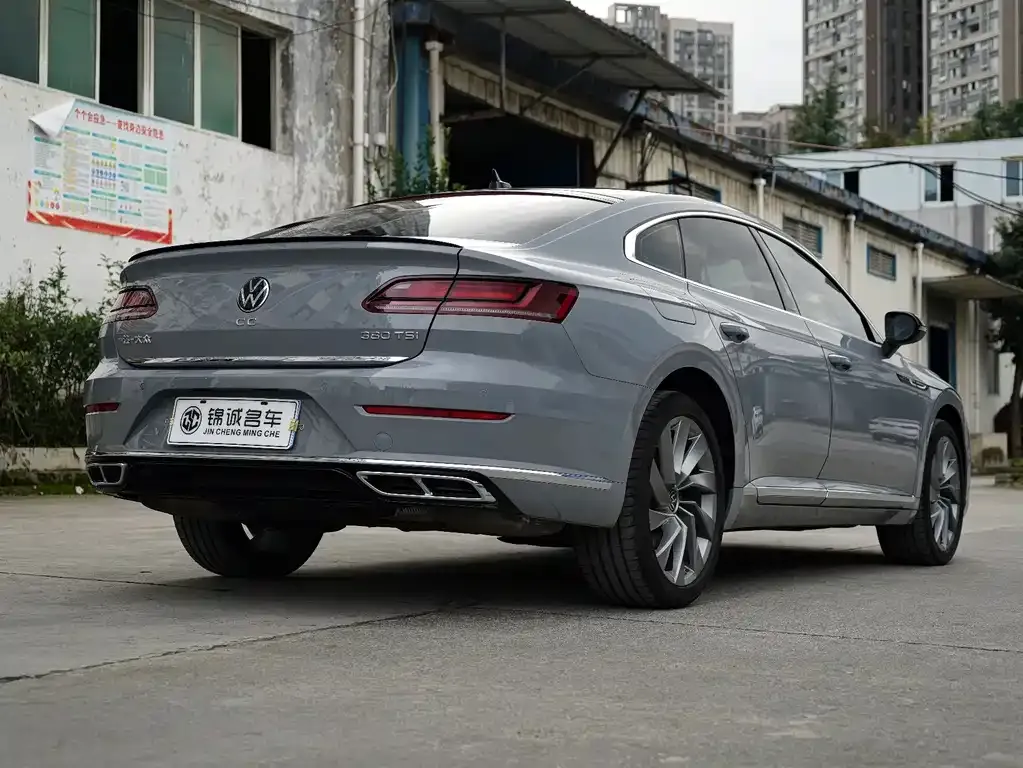 Volkswagen CC 2024 из CN, фото 7