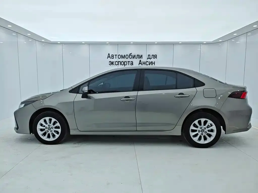 Toyota Corolla 2021 из CN, фото 7