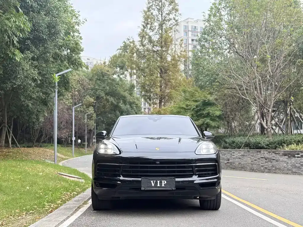 Porsche Cayenne — фото 2