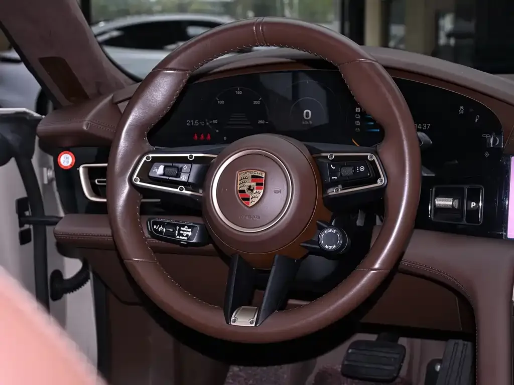 Porsche Taycan 2023 из CN, фото 10