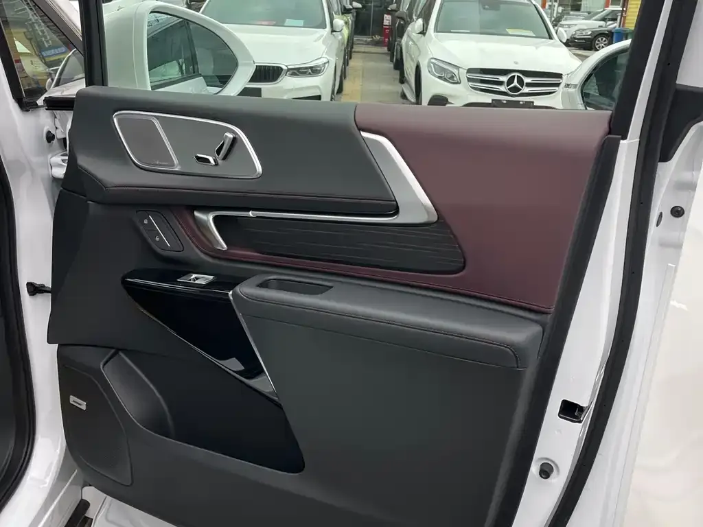 Buick Century 2024 из CN, фото 3