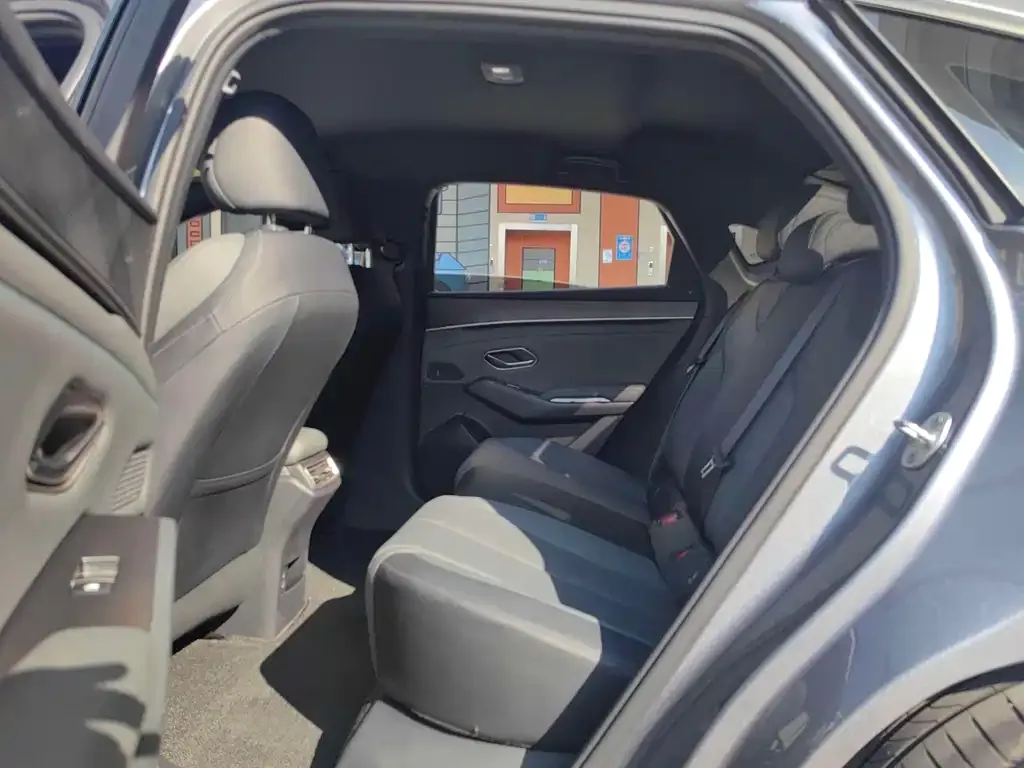 BYD Qin L 2024 из CN, фото 9