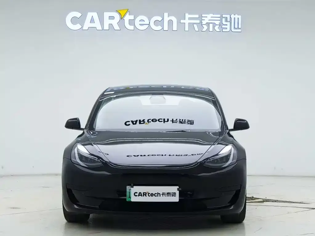 Tesla Model 3 2023 из CN, фото 2
